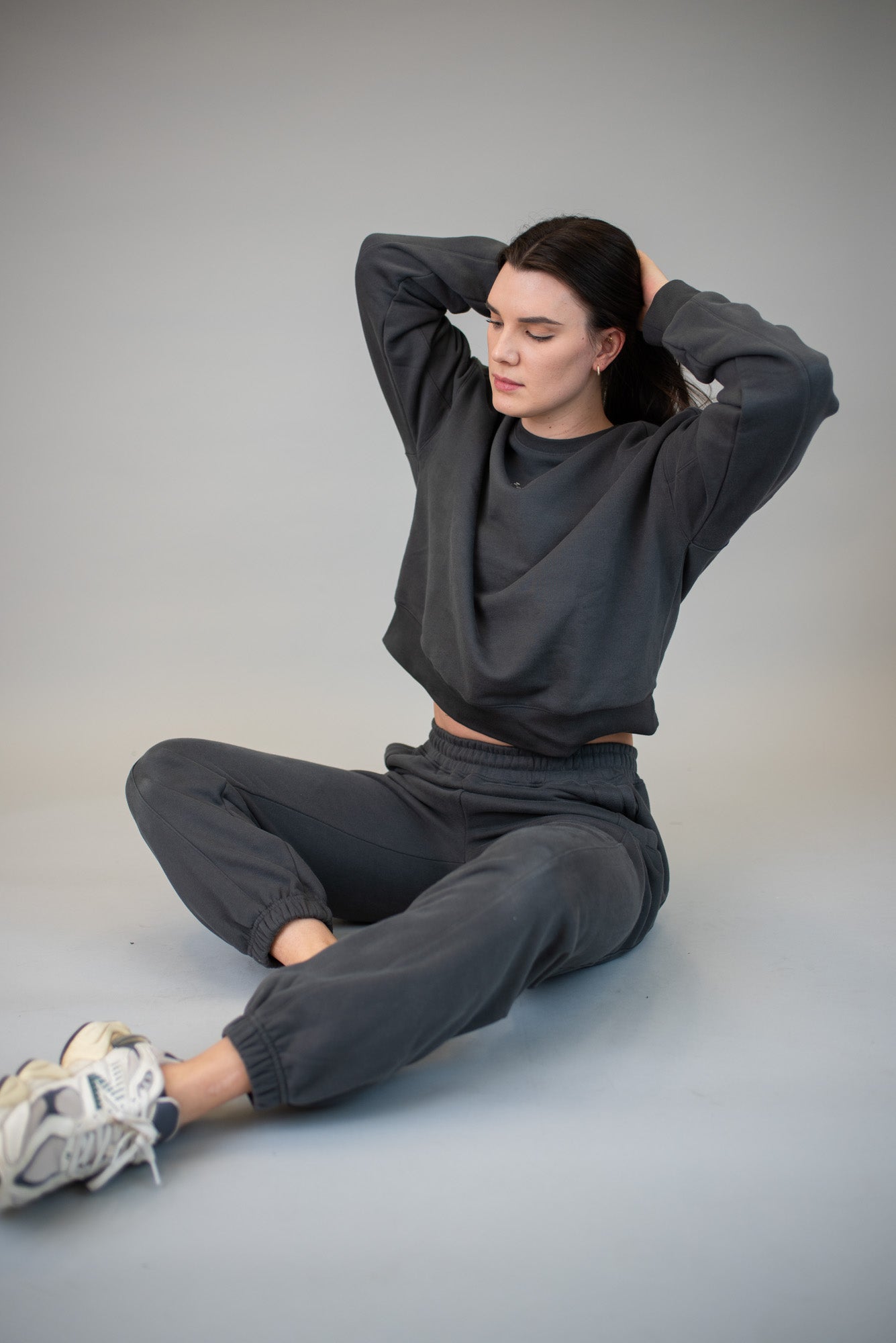 Fleo - Sweatshirt Crop - STYLE AND COLOR CHOSEN AT RANDOM!